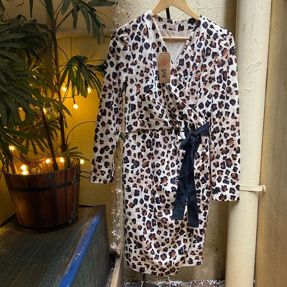 Animal Print Dress. Size - M - Picture 3 of 15